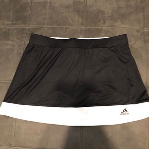 Adidas tennis skirt